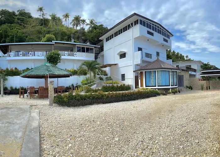 Beachfront 5*