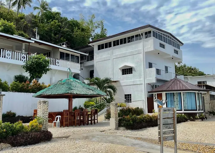 Beachfront Hotel Boljoon