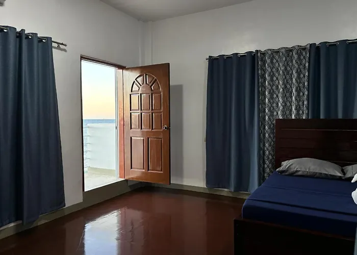 Hotel Beachfront 5*